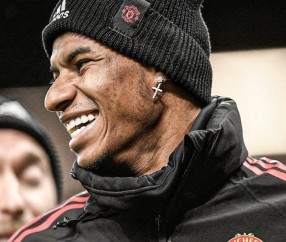 九游登录入口-包含赛地聚焦——西甲冲刺阶段热度飙升，曼联遗憾出局，压力陡增，轮换策略成焦点的词条